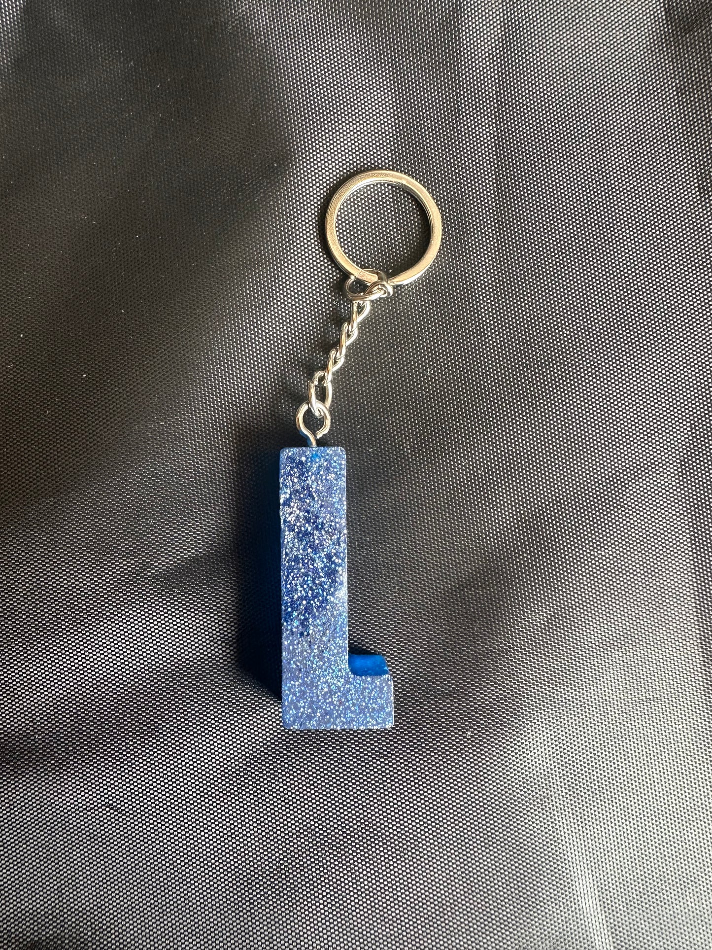 L resin normal initial keyring
