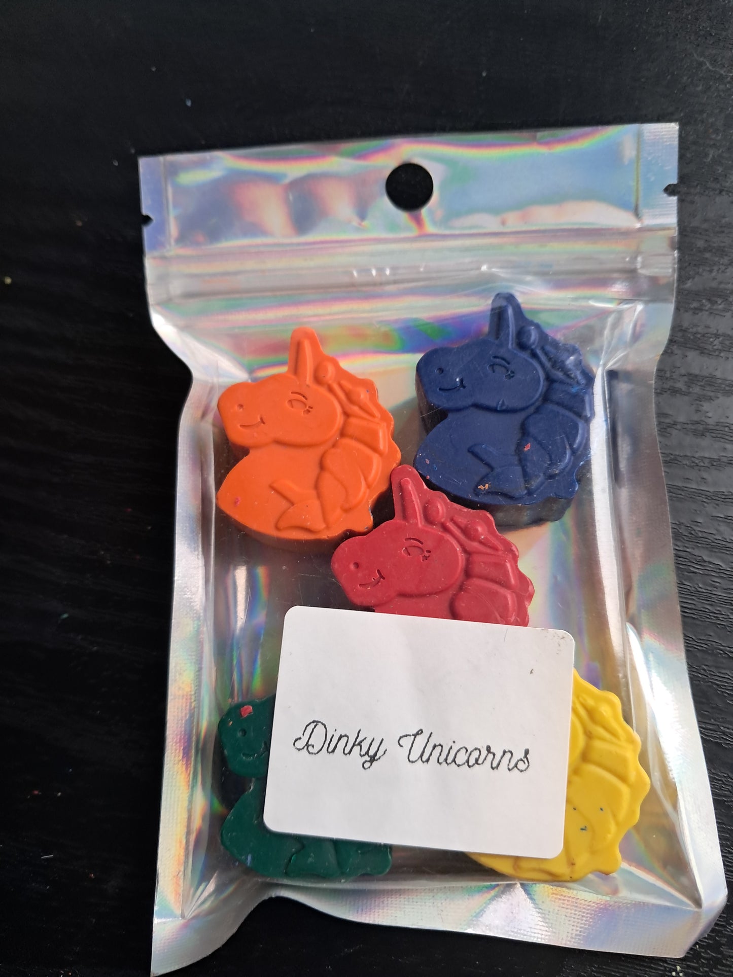 Dinky unicorns crayons