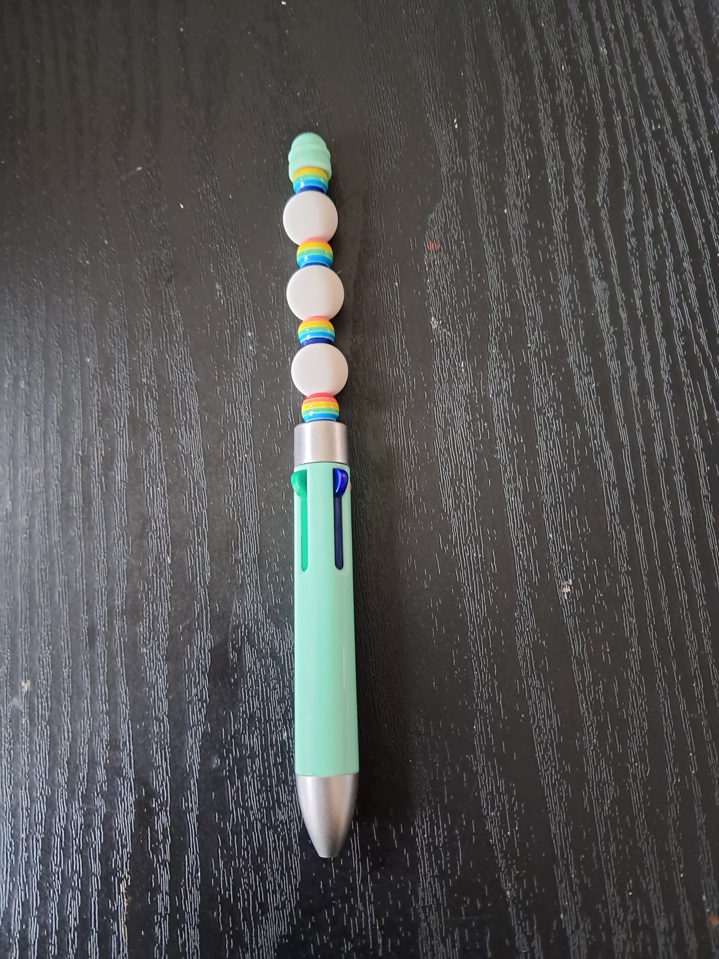 Beaded pen
