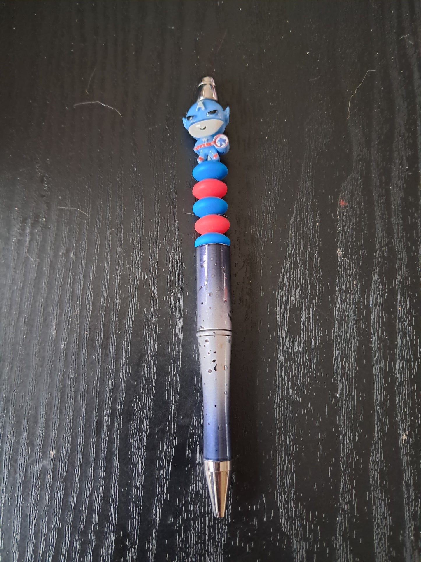 Beaded pen