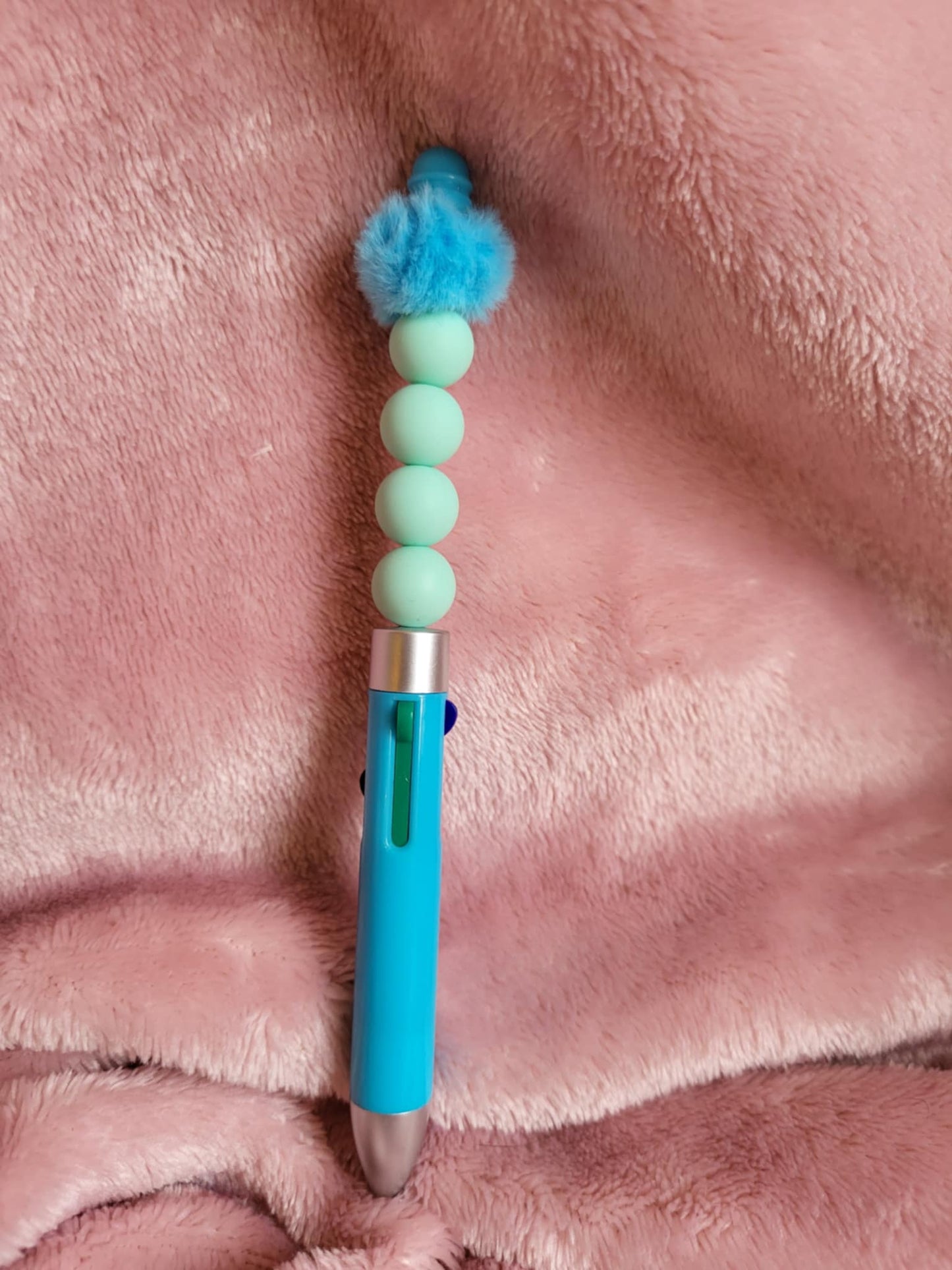 Beaded pen