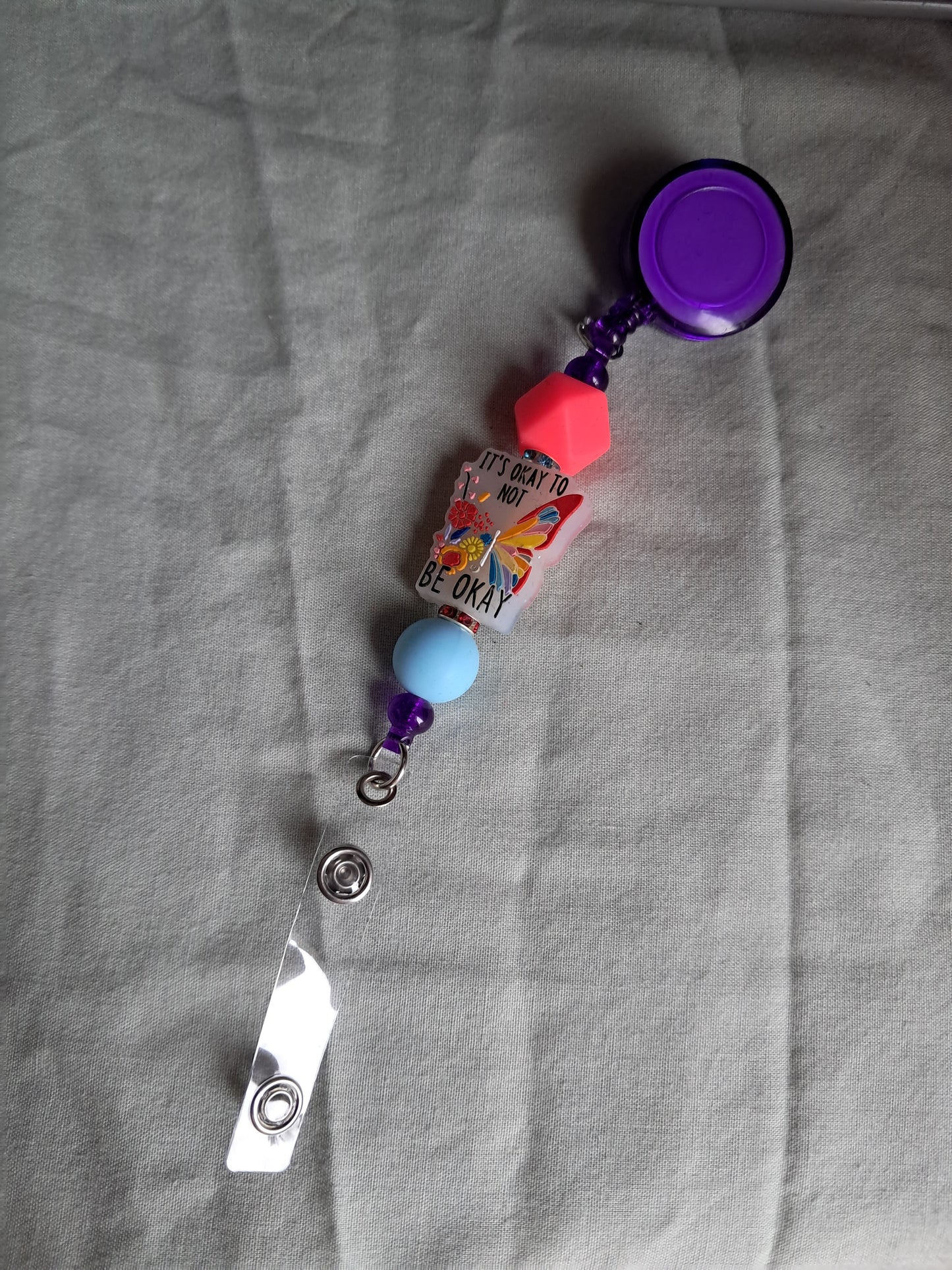 Beaded id lanyard