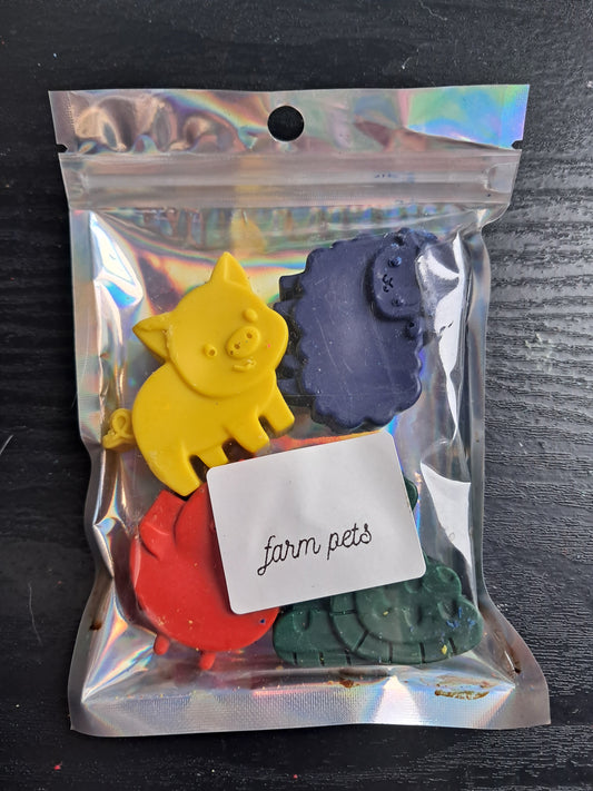 Farm pets crayons