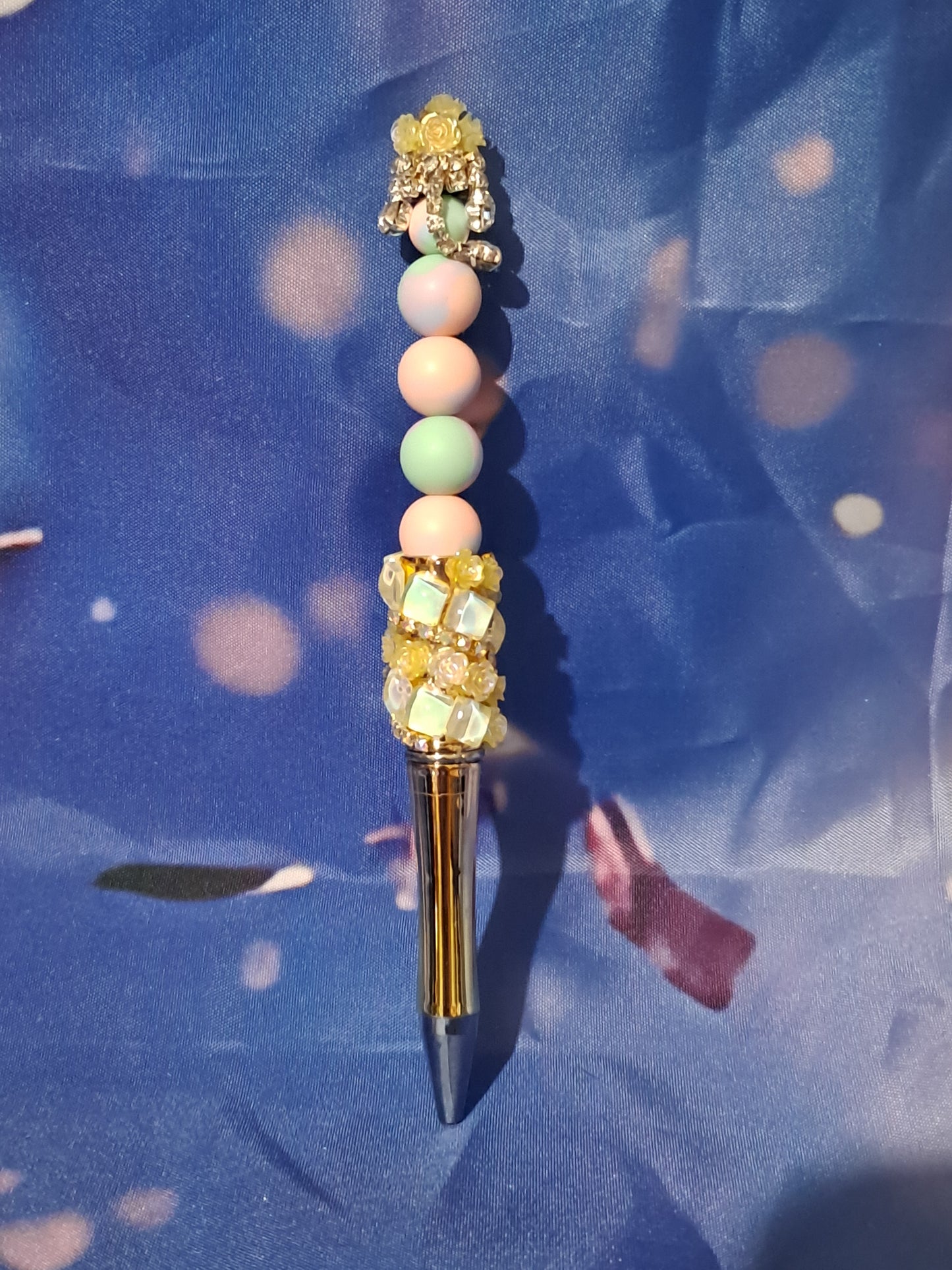 Beaded pen