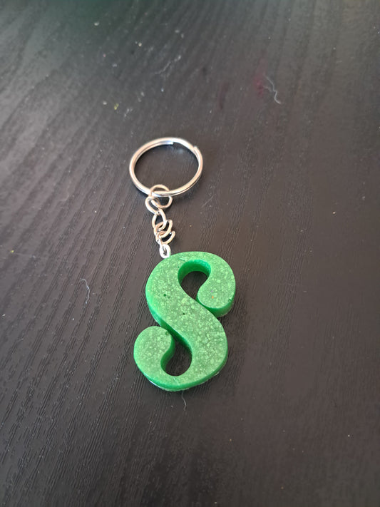 S Resin intial keyring